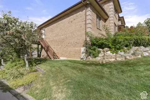 Exterior - 1373 Pheasant Ridge Cir, Bountiful, UT 84010 photo 3 of 6