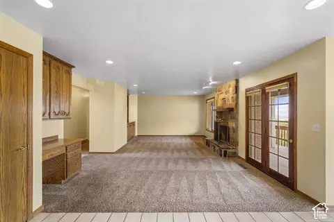 Living - 1373 Pheasant Ridge Cir, Bountiful, UT 84010 photo 2 of 8