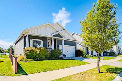 Exterior - 171 N 480 E, Vineyard, UT 84059 photo 2 of 9