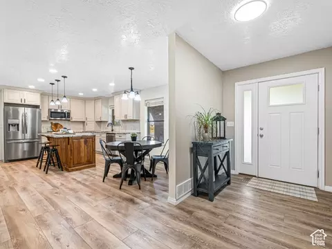 Entry Way - 713 S 3400 E, Spanish Fork, UT 84660 photo 2 of 6