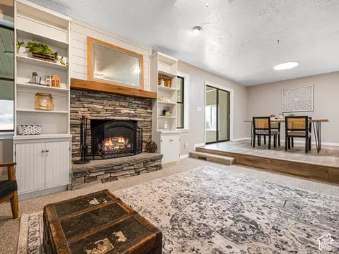 Living - 713 S 3400 E, Spanish Fork, UT 84660 photo 2 of 5