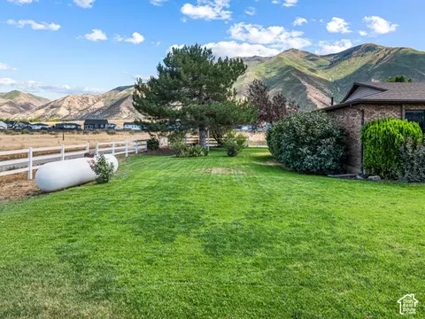 Exterior - 713 S 3400 E, Spanish Fork, UT 84660 photo 8 of 12