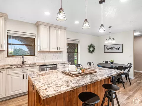 Kitchen - 713 S 3400 E, Spanish Fork, UT 84660 photo 2 of 3