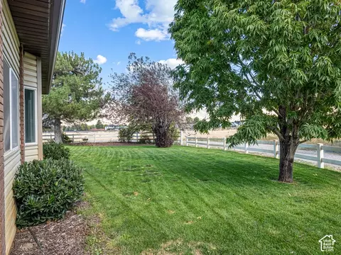 Exterior - 713 S 3400 E, Spanish Fork, UT 84660 photo 6 of 12