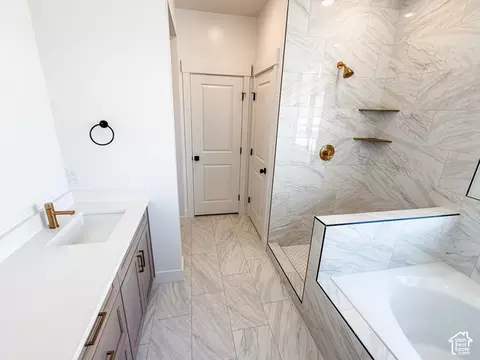 Bath - 640 S 50 E #114, Hyde Park, UT 84318 photo 3 of 7