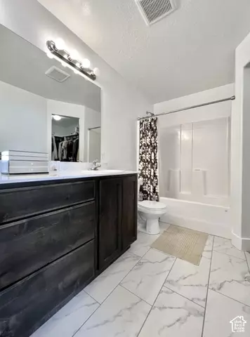 Bath - 1673 S Longview, Santaquin, UT 84655 photo 1 of 2