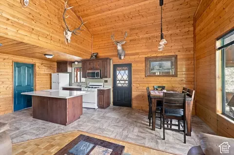 Kitchen - 21200 S 21600 E, Scofield, UT 84526 photo 1 of 6