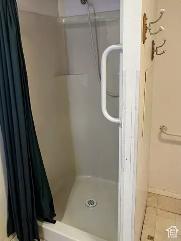 Bath - 36275 N 10690 E, Fairview, UT 84629 photo 2 of 2
