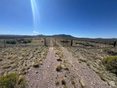 Undisclosed, Beryl, UT 84714 photo 4