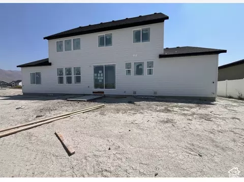 Exterior - 1047 E Antelope Dr #612, Eagle Mountain, UT 84005 photo 2 of 3