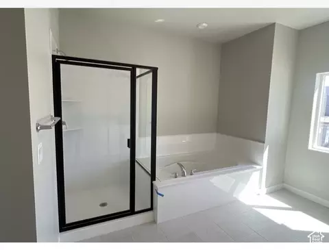 Bath - 1047 E Antelope Dr #612, Eagle Mountain, UT 84005 photo 2 of 2