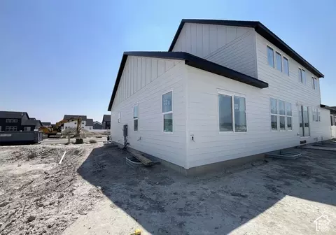 Exterior - 1047 E Antelope Dr #612, Eagle Mountain, UT 84005 photo 3 of 3
