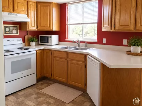 487 N Orem Blvd, Orem, UT 84057 photo 3