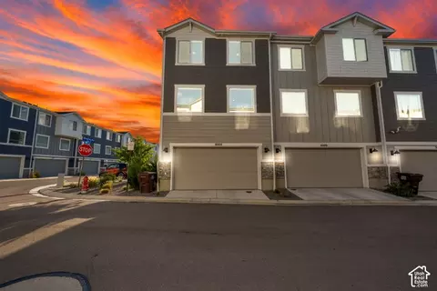 Exterior - 4004 N Aggie Dr, Eagle Mountain, UT 84005 photo 4 of 10