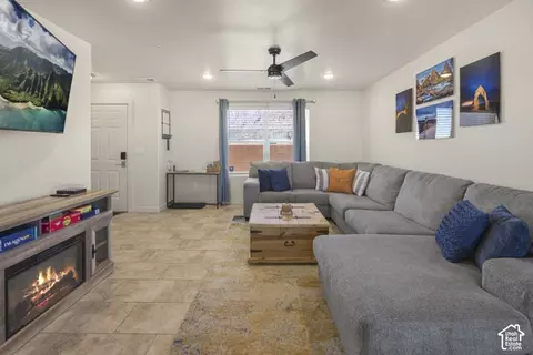 Living - 3853 S Red Cir #22-A1, Moab, UT 84532 photo 3 of 3