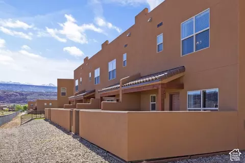 Exterior - 3853 S Red Cir #22-A1, Moab, UT 84532 photo 2 of 8
