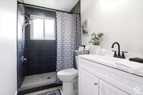 Bath - 5710 S 150 W, Murray, UT 84107 photo 1 of 2