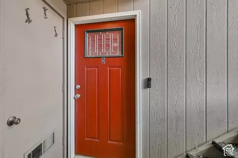 Entry Way - 455 E 5600 S #D, Murray, UT 84107 photo 1 of 3