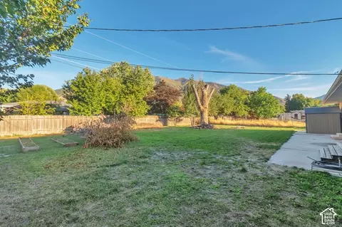 Exterior - 386 N 210 E, Mapleton, UT 84664 photo 3 of 5