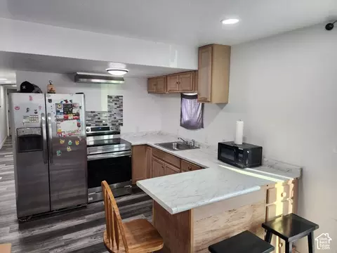 8811 S Cambridge Cir W, Sandy, UT 84070 photo 13