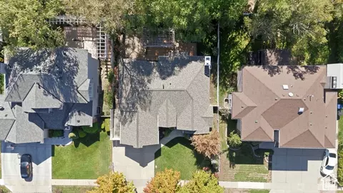 View/Area - 1172 E Castlecreek Dr, Murray, UT 84117 photo 1 of 4
