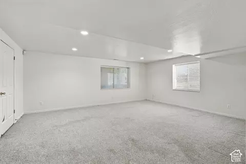 Living - 1172 E Castlecreek Dr, Murray, UT 84117 photo 9 of 9
