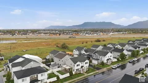 View/Area - 1932 W Parkview Dr, Syracuse, UT 84075 photo 6 of 13