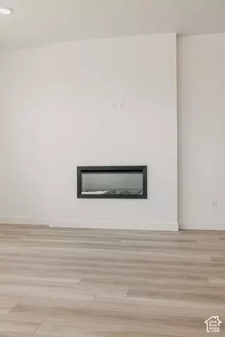 Living - 388 E Clear Granite Way, Eagle Mountain, UT 84005 photo 6 of 7