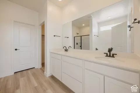 Bath - 388 E Clear Granite Way, Eagle Mountain, UT 84005 photo 4 of 15