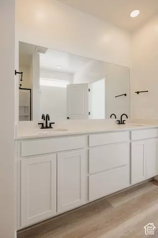 Bath - 388 E Clear Granite Way, Eagle Mountain, UT 84005 photo 3 of 15