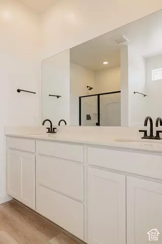 Bath - 388 E Clear Granite Way, Eagle Mountain, UT 84005 photo 11 of 15