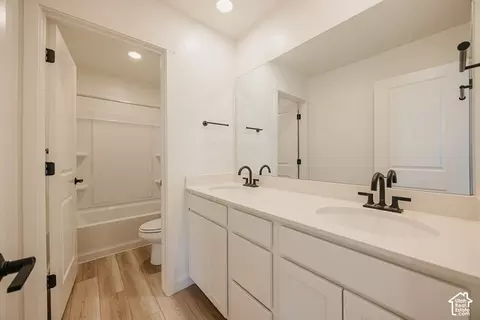 Bath - 388 E Clear Granite Way, Eagle Mountain, UT 84005 photo 7 of 15