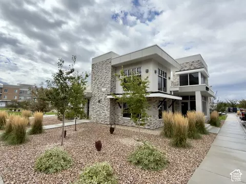 Exterior - 2342 E 830 S #32, Spanish Fork, UT 84660 photo 8 of 10