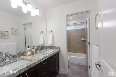 Bath - 14 N Sunset Dr W, Vineyard, UT 84059 photo 3 of 5