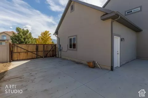 Exterior - 14 N Sunset Dr W, Vineyard, UT 84059 photo 16 of 16