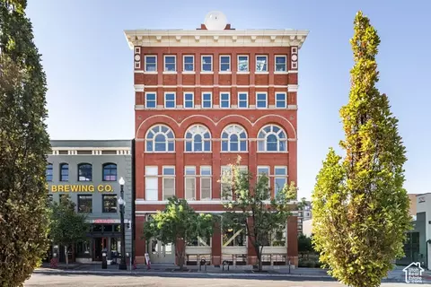 159 W Broadway S #303, Salt Lake City, UT 84101