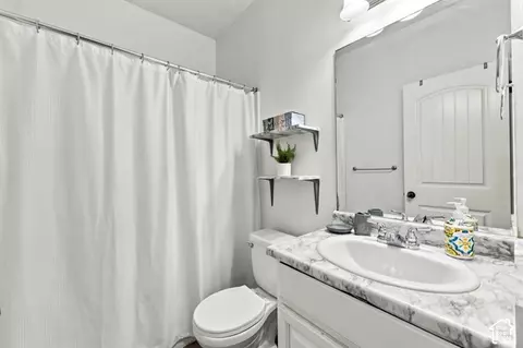 Bath - 3689 E Rockcreek Rd N #N3, Eagle Mountain, UT 84005 photo 1 of 2