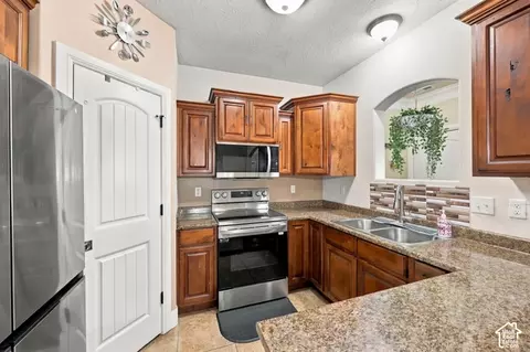 Kitchen - 3689 E Rockcreek Rd N #N3, Eagle Mountain, UT 84005 photo 1 of 4