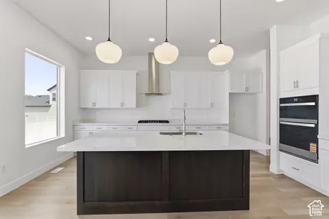 Kitchen - 79 S Crimson Way W #307, Mapleton, UT 84664 photo 2 of 4