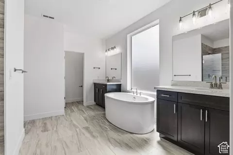 Bath - 79 S Crimson Way W #307, Mapleton, UT 84664 photo 3 of 5