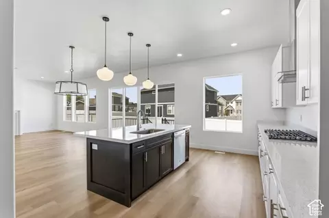 Kitchen - 79 S Crimson Way W #307, Mapleton, UT 84664 photo 4 of 4
