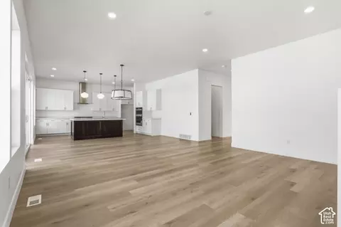 Living - 79 S Crimson Way W #307, Mapleton, UT 84664 photo 5 of 7