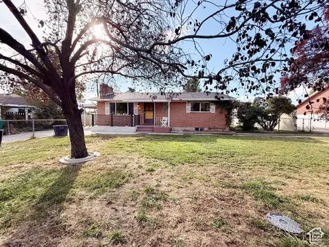Exterior - 718 S 900 E, Orem, UT 84097 photo 2 of 7