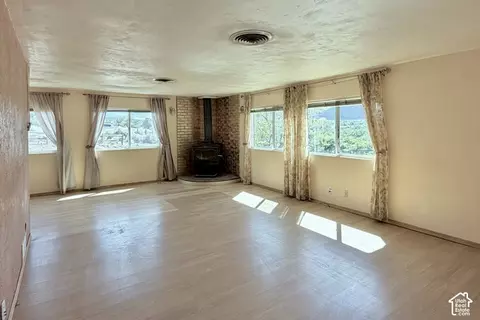 Living - 2051 S Murphy Ln, Moab, UT 84532 photo 3 of 5
