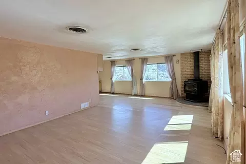 Living - 2051 S Murphy Ln, Moab, UT 84532 photo 2 of 5