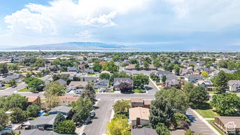 View/Area - 985 N Main E, Orem, UT 84057 photo 10 of 13