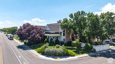 View/Area - 985 N Main E, Orem, UT 84057 photo 2 of 13