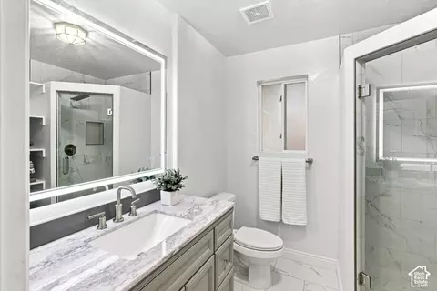 Bath - 985 N Main E, Orem, UT 84057 photo 4 of 6