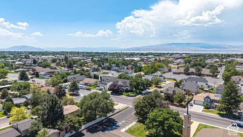 View/Area - 985 N Main E, Orem, UT 84057 photo 9 of 13