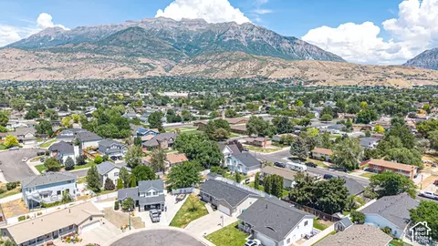 View/Area - 985 N Main E, Orem, UT 84057 photo 12 of 13